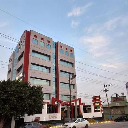 Hotel You Koso Тихуана Екстериор снимка