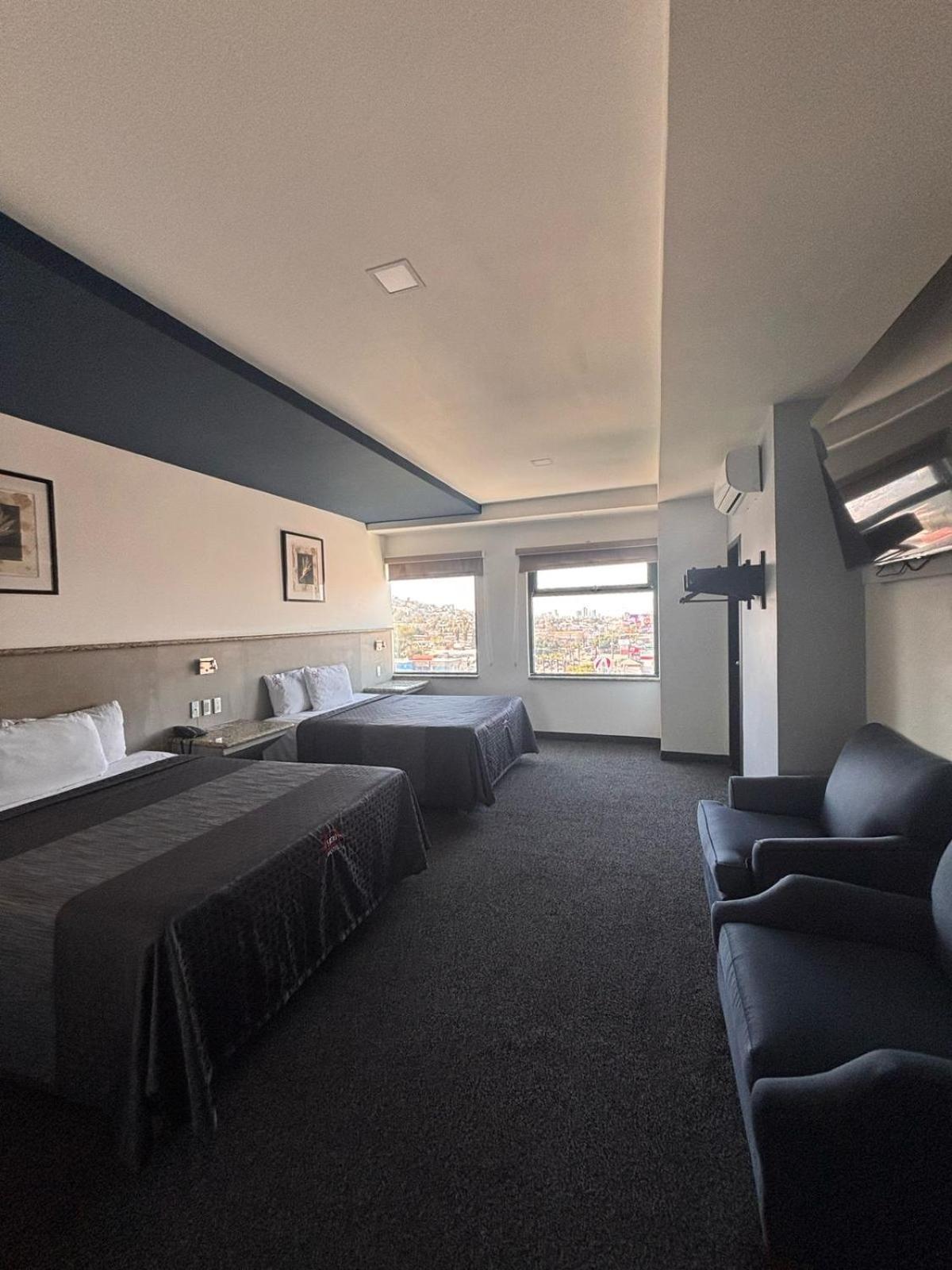 Hotel You Koso Тихуана Екстериор снимка