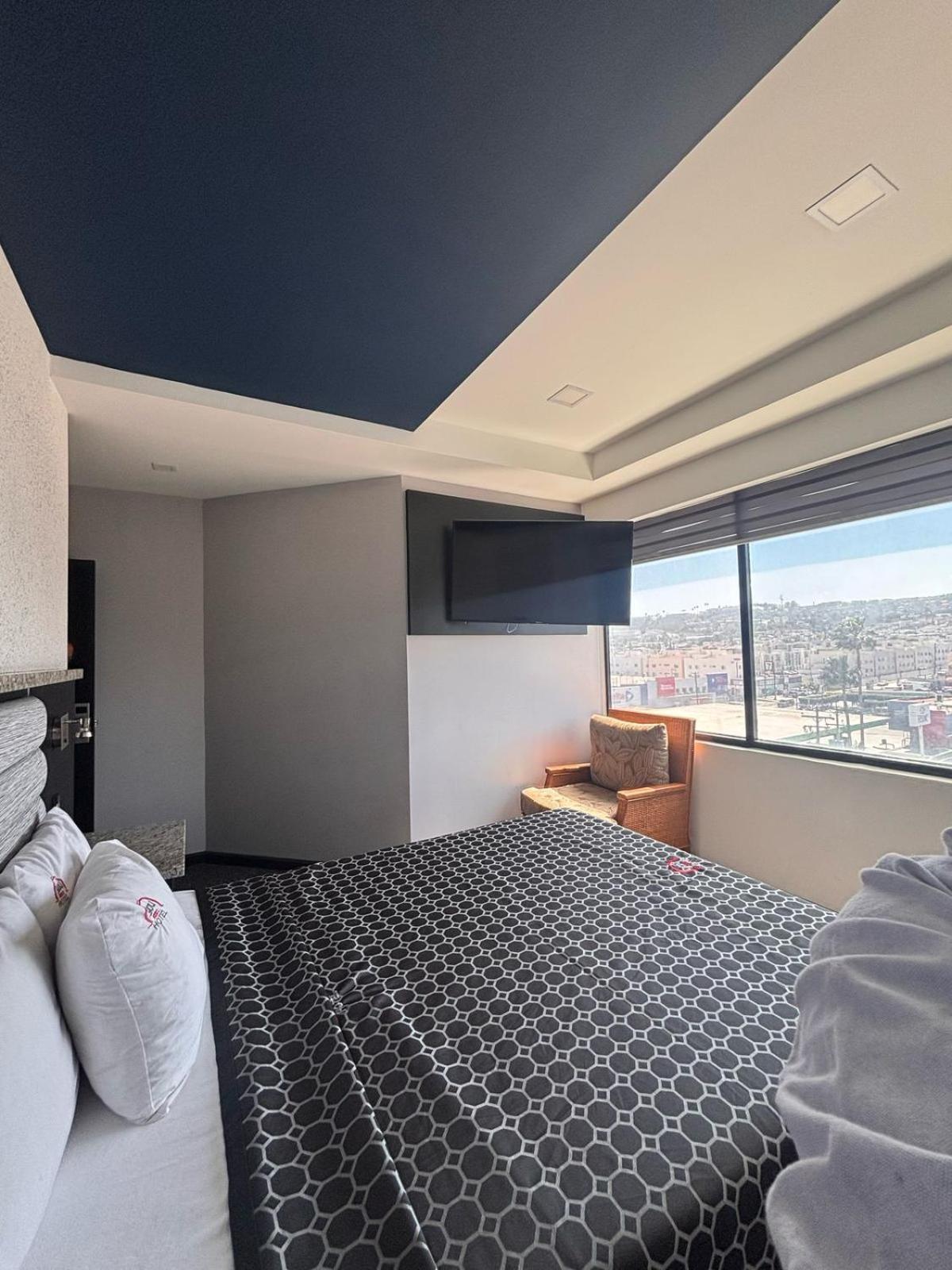 Hotel You Koso Тихуана Екстериор снимка